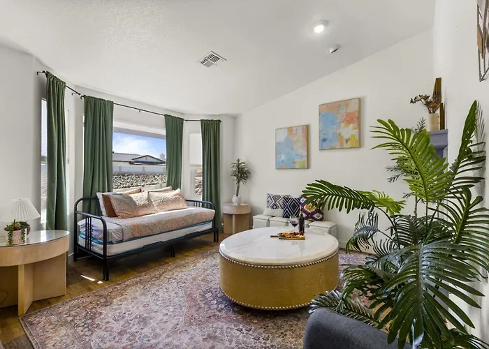 Freshwater Fun - Pet & Family Friendly With Great Location!