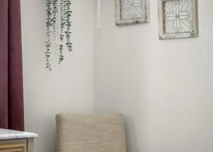 Freshwater Fun - Pet & Family Friendly With Great Location! *